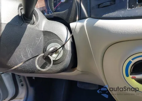 2009 Hyundai Accent Gls z USA, uszkodzony, nr VIN KMHCN46C19U367059